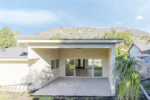 8042 Ellenbogen St, Sunland, CA 91040 - Photo 28