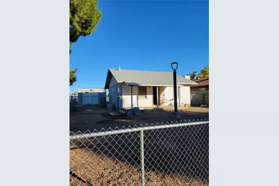 2824 Desert Street, Rosamond, CA 93560 - Photo 1