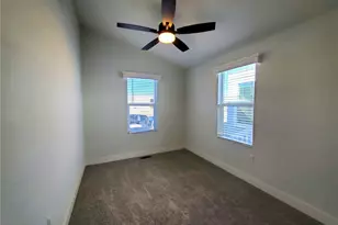 8100 Foothill Blvd, Sunland, CA 91040 - Photo 8