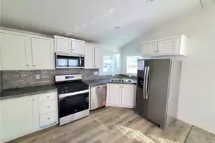 8100 Foothill Blvd, Sunland, CA 91040 - Photo 6