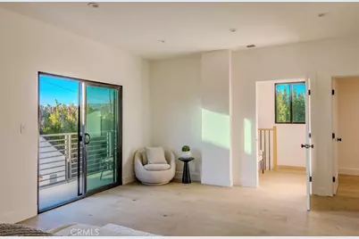 323 S Orange Drive, Los Angeles, CA 90036 - Photo 26