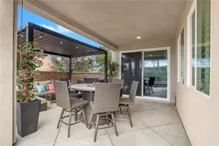 20530 Cheryl Ln, Saugus, CA 91350 - Photo 16