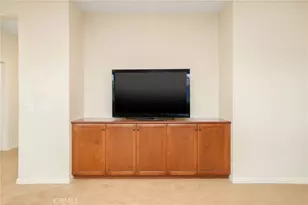 20530 Cheryl Ln, Saugus, CA 91350 - Photo 38