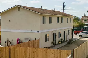 722 S Williams, Bakersfield, CA 93307 - Photo 2