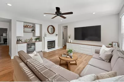 29231 Black Pine Way, Saugus, CA 91390 - Photo 16