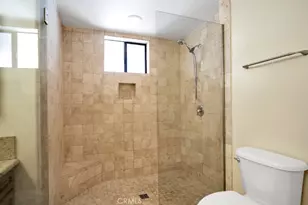 4724 Kester, Sherman Oaks, CA 91403 - Photo 10