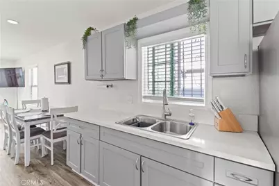 1766 E 105th, Los Angeles, CA 90002 - Photo 18