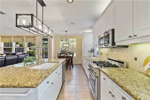 30351 June Rose Ct, Castaic, CA 91384 - Photo 16