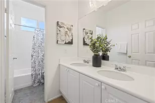 30351 June Rose Ct, Castaic, CA 91384 - Photo 34