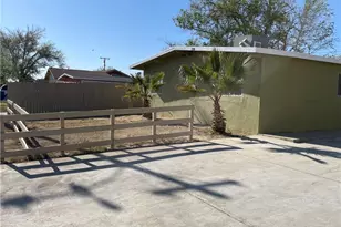 719 W Ave H 13, Lancaster, CA 93534 - Photo 4