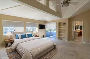 23169 Mulholland Dr, Woodland Hills, CA 91364 - Photo 14