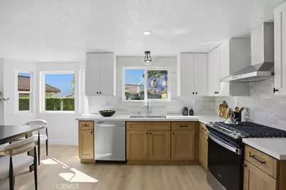 1069 Belleza Street, Camarillo, CA 93012 - Photo 12