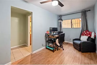 818 W 65th, Los Angeles, CA 90044 - Photo 12