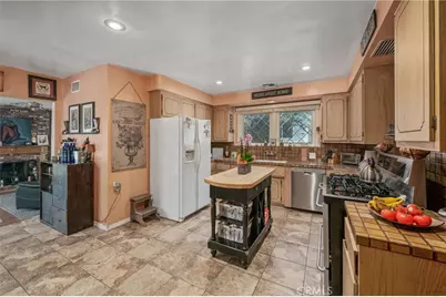 16458 Calahan, North Hills, CA 91343 - Photo 12
