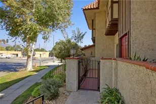 400 W Riverside Dr, Burbank, CA 91506 - Photo 2