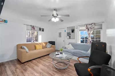 641 W 108th, Los Angeles, CA 90044 - Photo 4