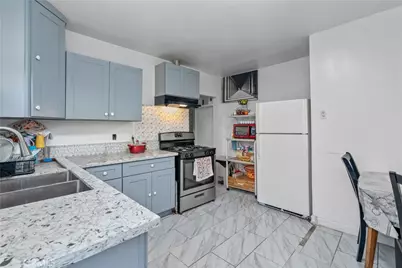 641 W 108th, Los Angeles, CA 90044 - Photo 6