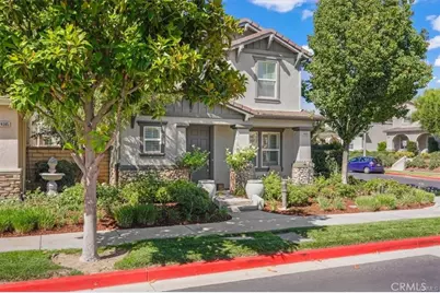 24081 Stone Creek Drive, Valencia, CA 91354 - Photo 2