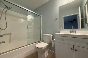 7035 Woodley, Van Nuys, CA 91406 - Photo 6