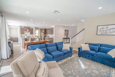 18642 Cedar Crest Drive, Canyon Country, CA 91387 - Photo 4