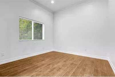 22202 Avenue San Luis, Woodland Hills, CA 91364 - Photo 22