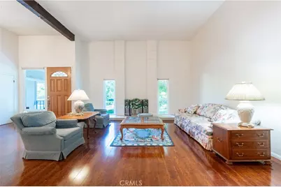 17005 Escalon Drive, Encino, CA 91436 - Photo 4
