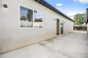 6935 Jellico Ave, Lake Balboa, CA 91406 - Photo 70