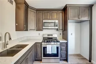 7809 N Via Foggia, Burbank, CA 91504 - Photo 6