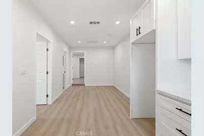 24305 Wabuska, Newhall, CA 91321 - Photo 30