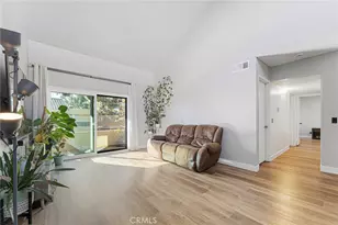 18754 Mandan, Canyon Country, CA 91351 - Photo 2