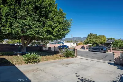 1540 Pico, San Fernando, CA 91340 - Photo 4