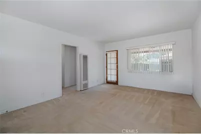 6900 Aura Avenue, Reseda, CA 91335 - Photo 4