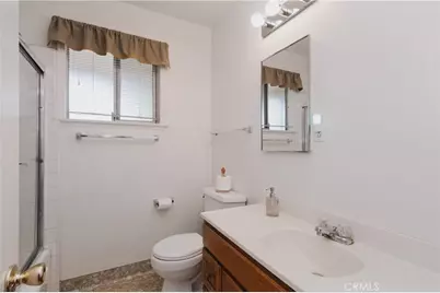 6900 Aura Avenue, Reseda, CA 91335 - Photo 16