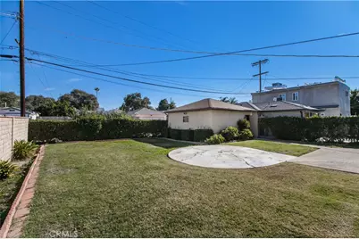 6900 Aura Avenue, Reseda, CA 91335 - Photo 28