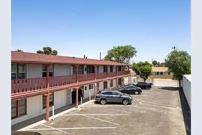 44921 Trevor, Lancaster, CA 93534 - Photo 2