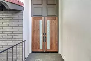 27064 Esward Dr, Calabasas, CA 91301 - Photo 4