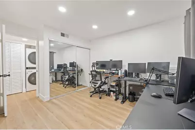 9210 Van Nuys Boulevard #14, Panorama City, CA 91402 - Photo 24