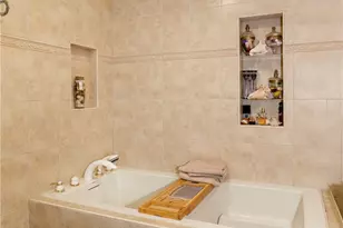 531 N Rossmore Ave, Los Angeles, CA 90004 - Photo 20