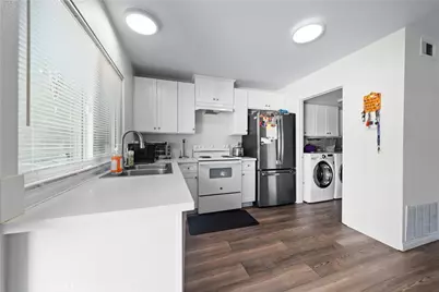 2680 La Paloma Circle, Thousand Oaks, CA 91360 - Photo 6