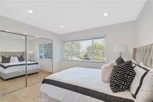 23534 Aetna St, Woodland Hills, CA 91367 - Photo 46