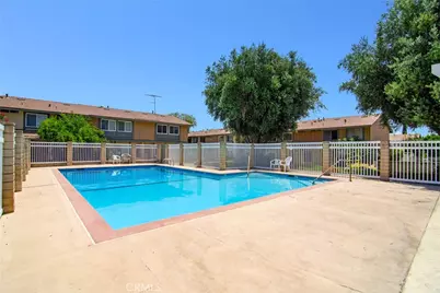 18931 Kittridge Street #73, Reseda, CA 91335 - Photo 20