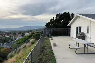 13450 Lochrin Ln, Sylmar, CA 91342 - Photo 12