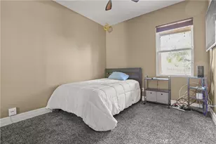 29724 Castlebury, Castaic, CA 91384 - Photo 44