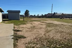 8412 Ironwood, California City, CA 93505 - Photo 10