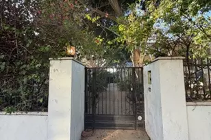 1537 N Serrano Ave, Los Angeles, CA 90027 - Photo 2