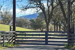 27513 Deer Creek Way, Keene, CA 93531 - Photo 2