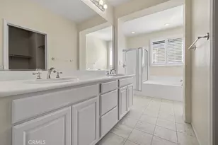 24128 Willowbrooke Ct, Valencia, CA 91354 - Photo 32