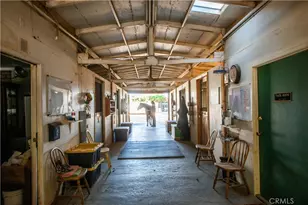 22050 Tulsa, Chatsworth, CA 91311 - Photo 26