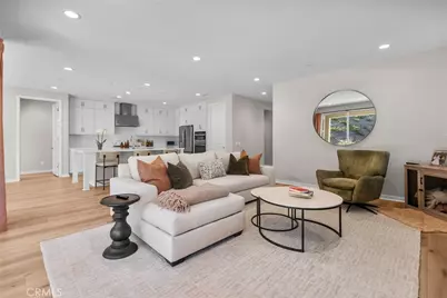 28332 Clarion, Canyon Country, CA 91350 - Photo 8