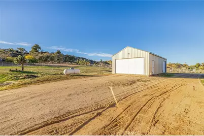 3335 E Avenue T8, Palmdale, CA 93550 - Photo 52